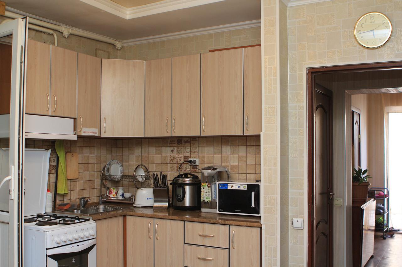 Holiday Hostel House Бишкек Экстерьер фото